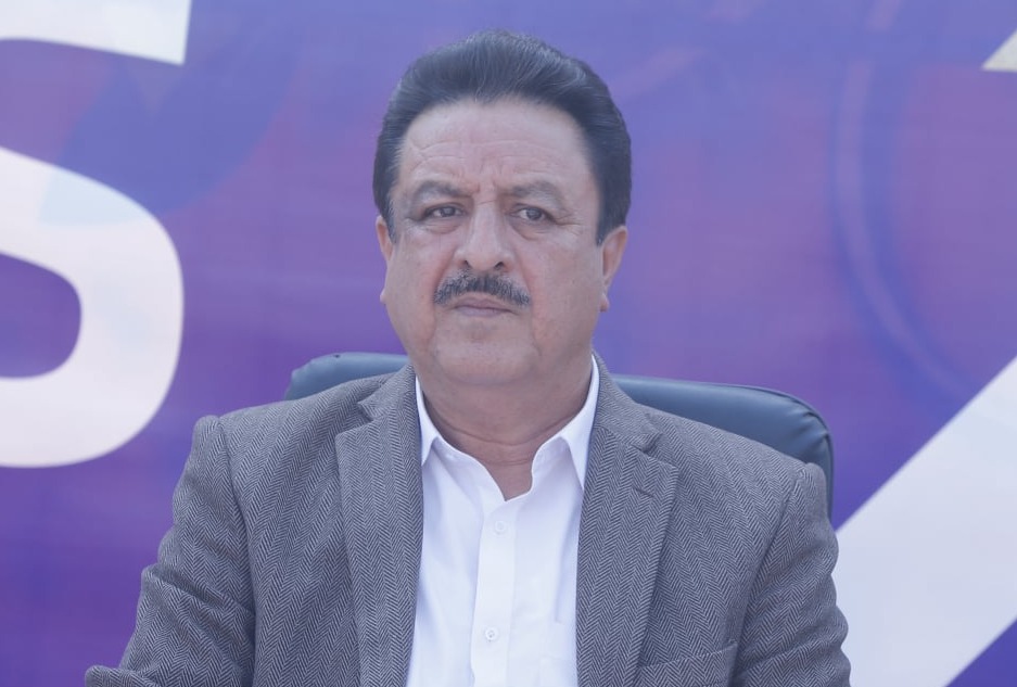 Portrait of Justice (R) Fazlehaq